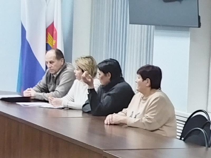 Встреча жителей Антоново с главой Котласа