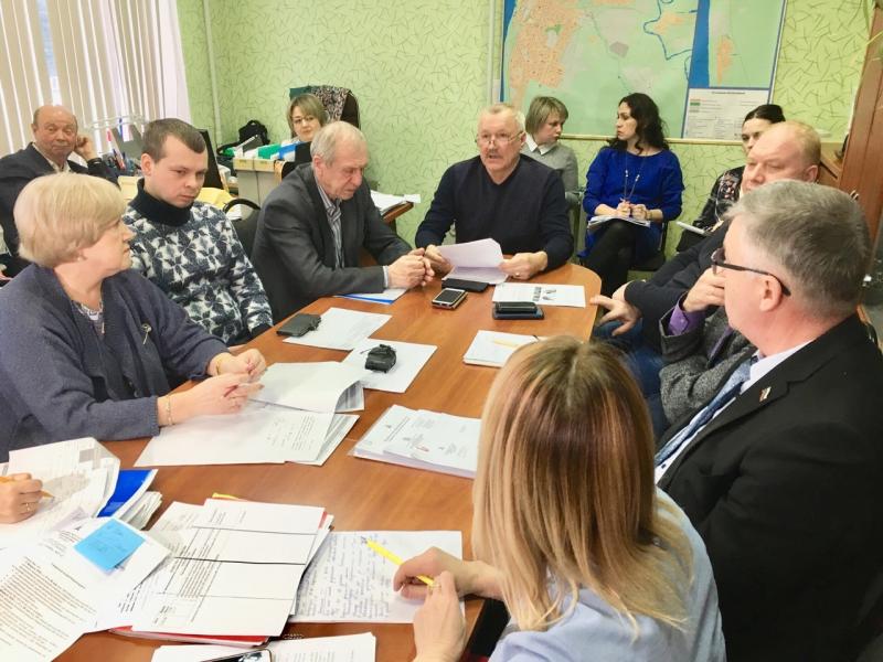 Пять важных вопросов города и бюджета: депутаты комиссии по промышленности дали поручения администрации